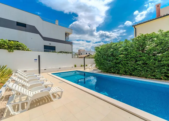 Carlotta Apartman Zadar